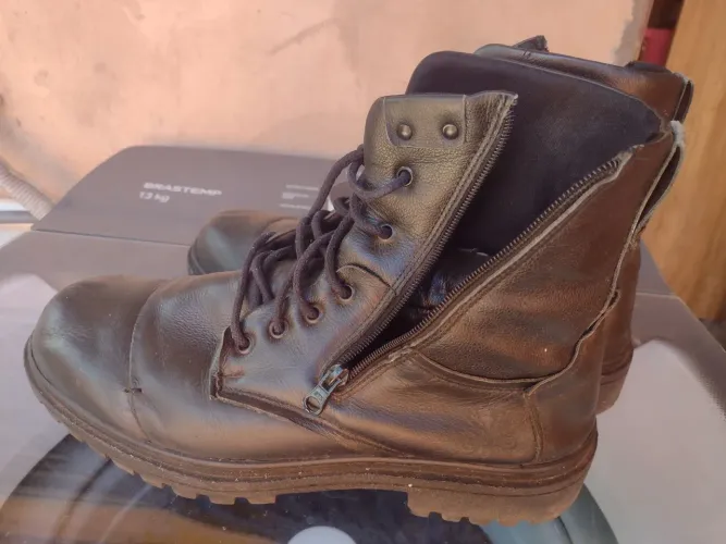 Bota John John 