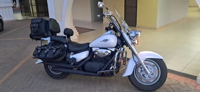 SUZUKI BOULEVARD C1500 ? 2007/08 | BRANCO PÉROLA EXCLUSIVA