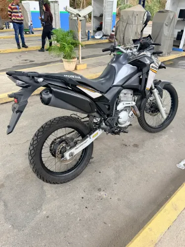 Honda Xre 300 2023