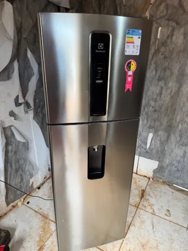 Geladeira inverter economia A+++