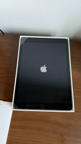 iPad 9a Geração 64gb Wi-fi Prata Tela 10.2 Com Caixa