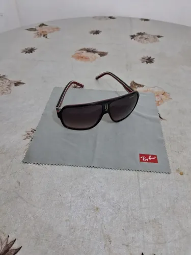 Óculos de sol a venda, Ray'Bam. 