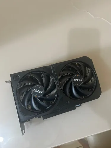 Placa de vídeo RTX 5050 8gb