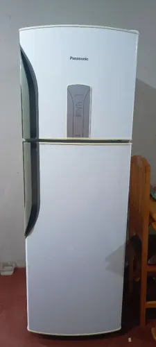 Geladeira Panasonic Frost Free Seminova