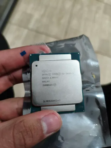 Intel Xeon 2650 v3