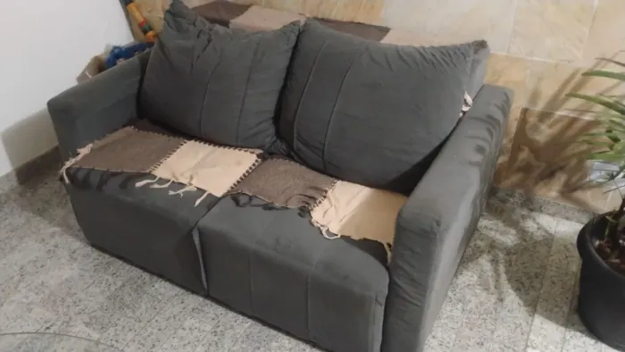 Sofá 2 lugares 