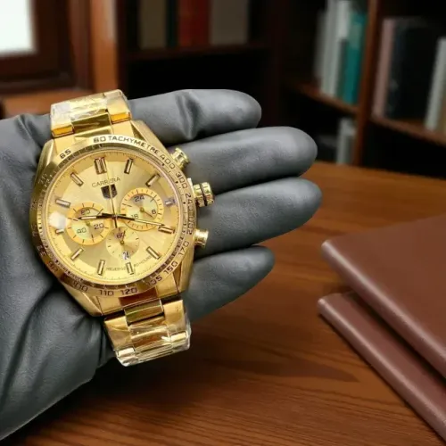 relógio o TAG Heuer Carrera