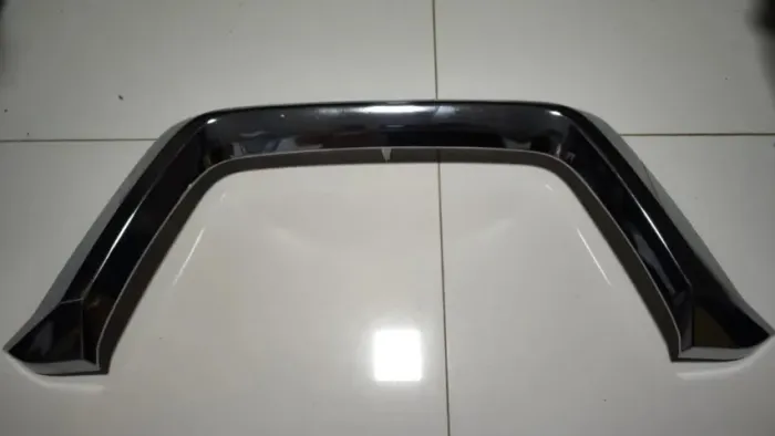 Parte Prateada ou grade completa para o Nissan Kicks  Sv/sl 2015/2021