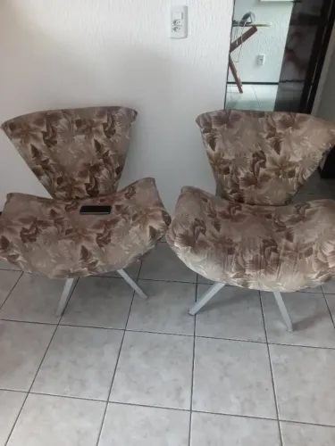 2 poltrona usadas