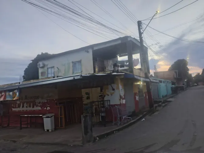 Vende se mercadinho completo