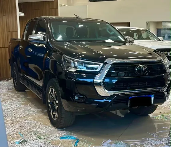 Toyota Hilux CD SRX 4X4 2.8 TDI 16V Diesel Aut. 2023