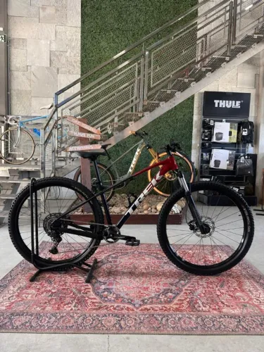 Bicicleta usada Trek Marlin 6 Tamanho M
