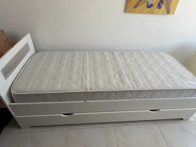 Cama e Colchão Nipponflex