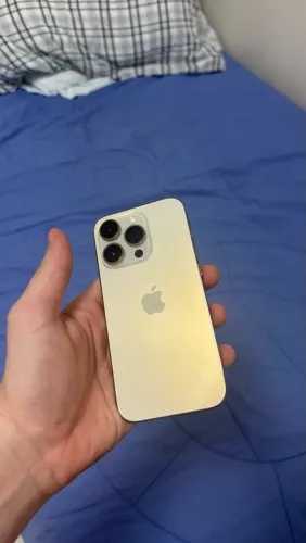 Iphone 14 pro 256gb 75% bateria