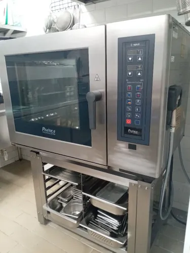 Forno combinado da Prática com cavalete incluso