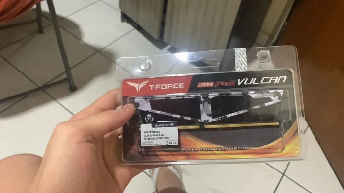 Memoria RAM DDR4 3000 TFORCE