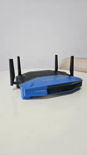 Roteador Wireless Linksys WRT1900AC Dual-Band Gigabit | 4 Antenas | Excelente estado