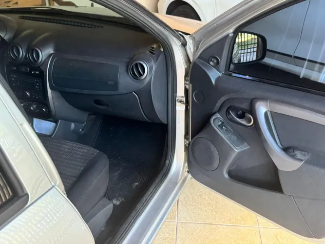 Renault Sandero Expression Hi-flex 1.0 16V 5P 2014