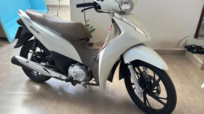 Biz 125 baixo km única dona