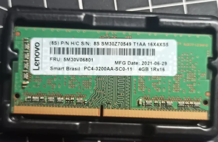 memória ram 4GB ddr4 2300MHz