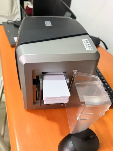 Impressora de cartões Dtc1250e