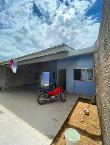 Vendo casa em Nova carapina