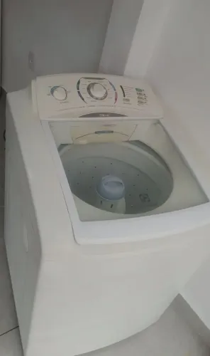 Máquina la ar Electrolux 12 KG