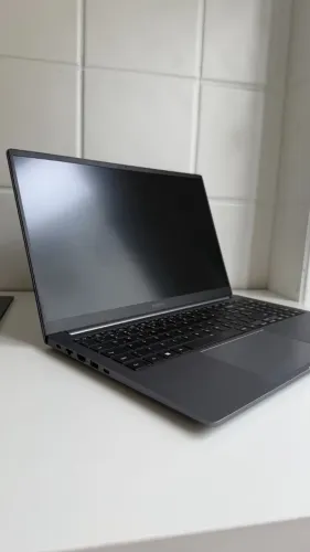 Notebook Samsung Galaxy Book4 i5 | 8GB RAM | 256GB SSD | 15,6"