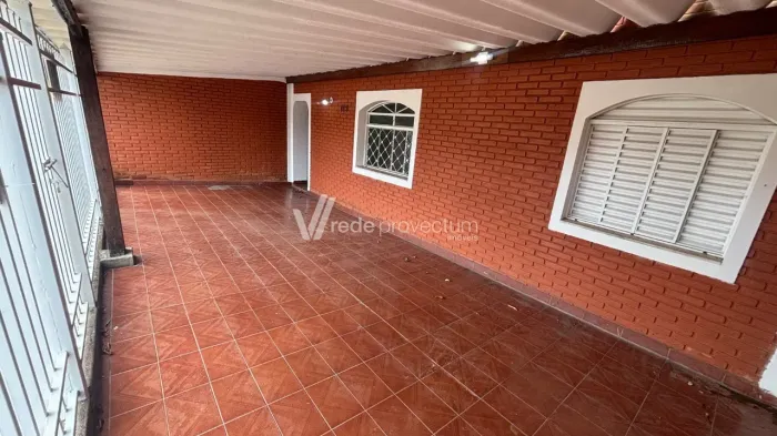 Casa à Venda no Nova Europa 2 quartos e garagem para 2 carros