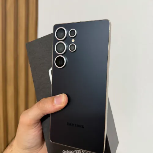 Samsung Galaxy S25 Ultra 5G Com caixa e carregador original