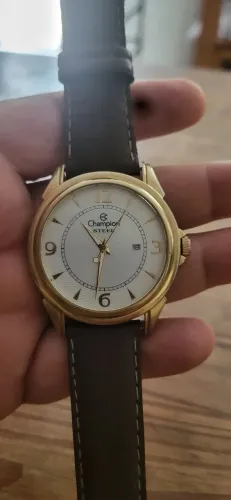 Relógio Champion steel anos 90 banhado a ouro 