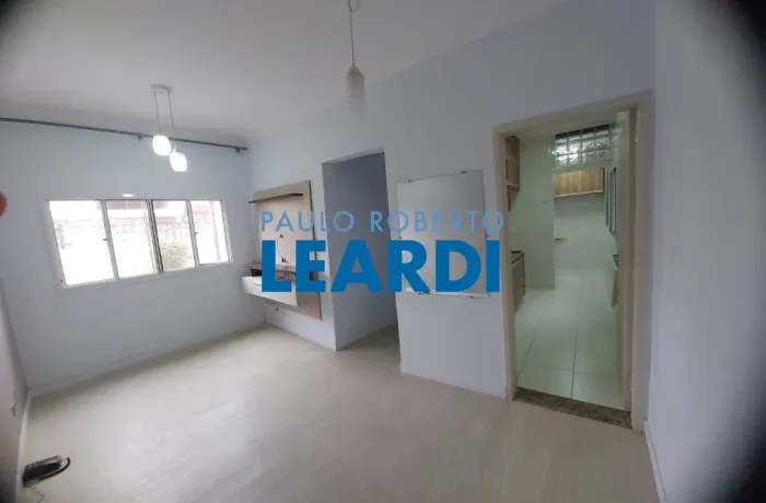 APARTAMENTO - CONJUNTO RESIDENCIAL TRINTA E UM DE MARÇO - SP