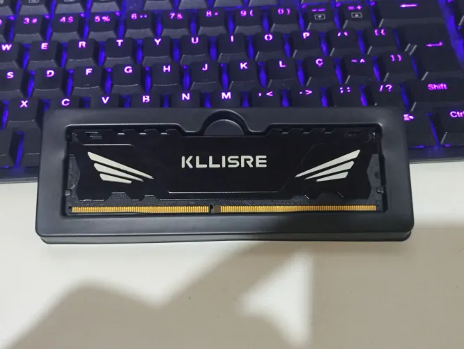 Kit 16Gb memória Ram DDR4 2400mhz CL16 (4GB + 4GB + 8GB) - marcas diferentes