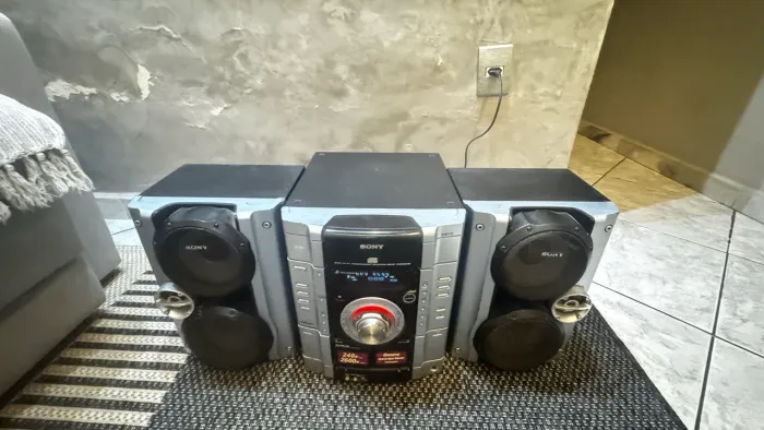 Som Sony MHC-AG222 240W RMS com 2 Caixas - Funcionando