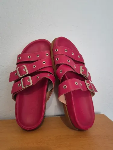 Papete feminina