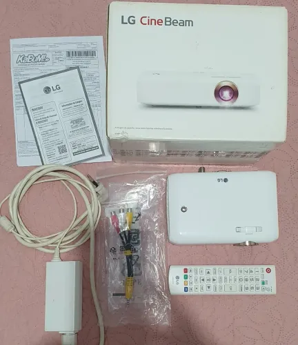 projetor LG, bateria,espelhamento,TV digital,Bluetooth,HDMI,USB,nota fiscal "Sem Detalhes"