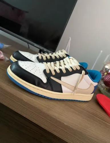 Jordan 1 low travis X fragment