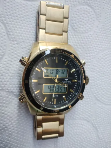 Relógio technos dourado