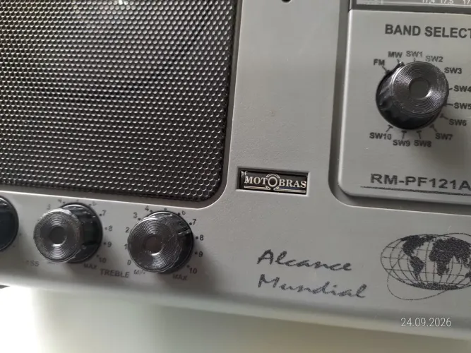 Rádio Motobras modelo RM-PF121AC<br>