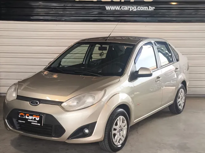 Ford Fiesta Sedan SE 1.6 16V Flex 4P 2013