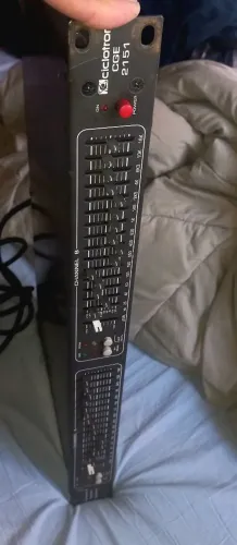 Equalizador grafico ciclotron CGE 2151