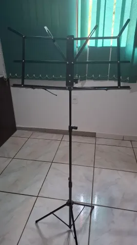 Suporte para partitura 