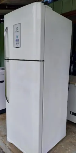 Geladeira Electrolux frost free