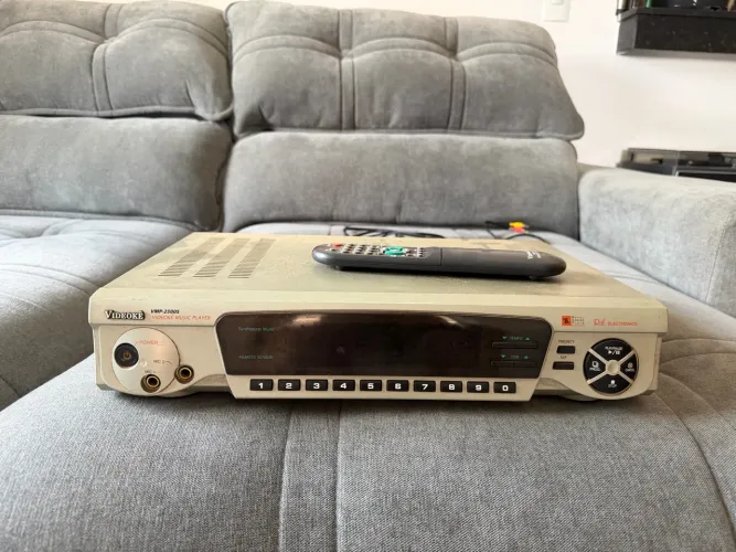 Vídeoke RAF vintage