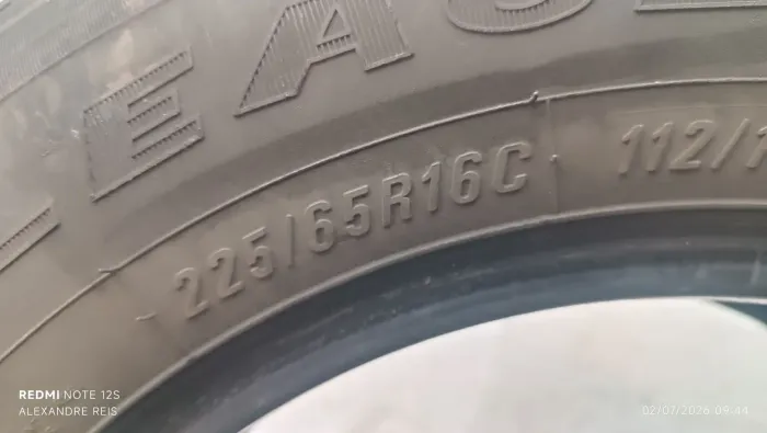 Pneus 225/65/16