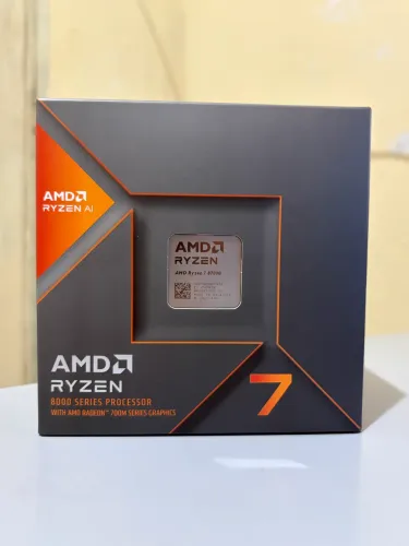 Processador Ryzen 8700g NOVO LACRADO AM5
