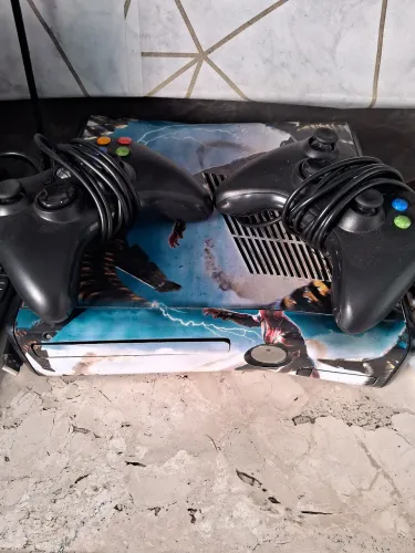 Xbox 360 S