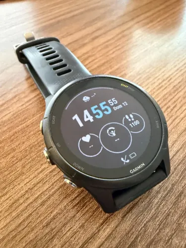 Relógio Garmin 255 Music