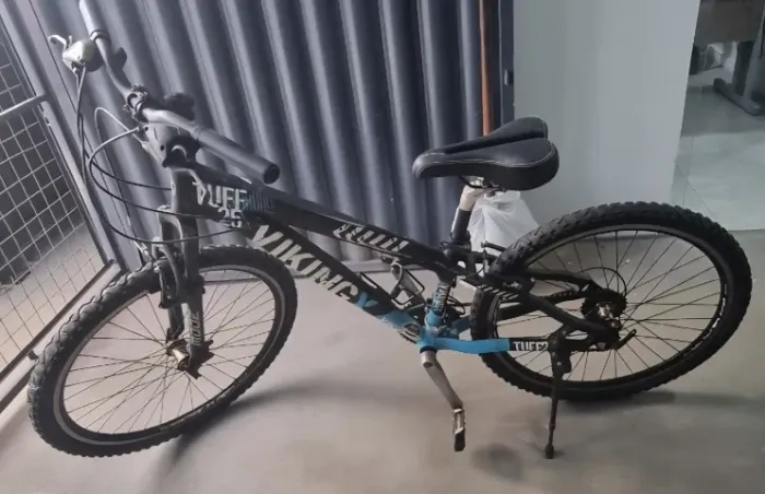 Vende-se bicicleta de alumínio Aro 20 semi-nova