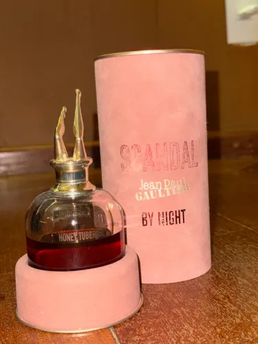 Perfume Scandal (raro)